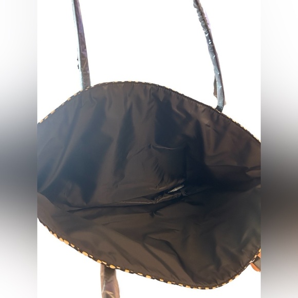 Saks Fifth Avenue Black/Beige Honeycomb Stitch Large Tote Bag - New Without Tags - Picture 7 of 7